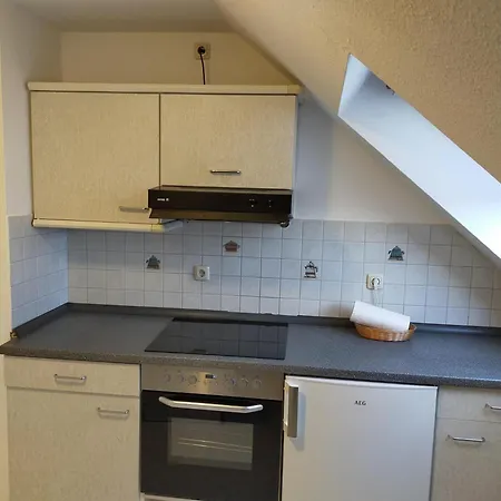 Flex Aparts - Grosse, Moeblierte In Mit 2 Zimmern