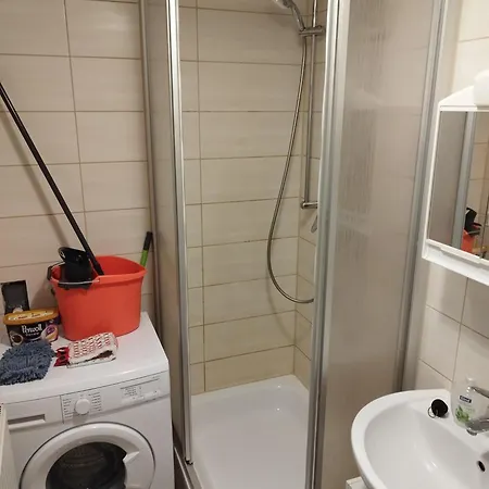 Flex Aparts - Grosse, Moeblierte In Mit 2 Zimmern Apartamento *
