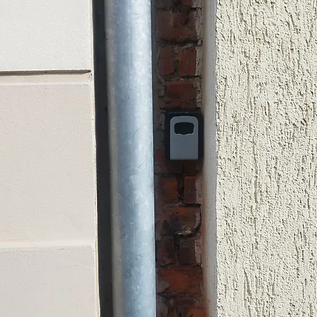 Flex Aparts - Grosse, Moeblierte In Mit 2 Zimmern Apartamento *