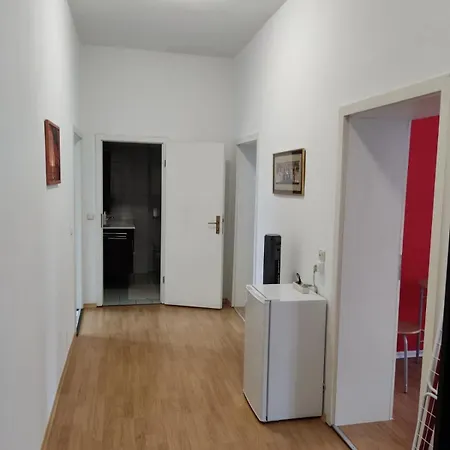 Flex Aparts - Grosse, Moeblierte In Mit 2 Zimmern Appartement *